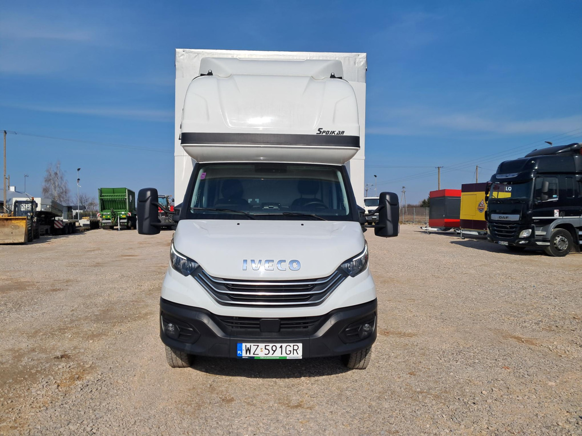 IVECO DAILY PLANDEKA Z WINDĄ - Pressukapelli tavara-auto: kuva IVECO DAILY PLANDEKA Z WINDĄ - Pressukapelli tavara-auto IVECO DAILY PLANDEKA Z WINDĄ - Pressukapelli tavara-auto: kuva IVECO DAILY PLANDEKA Z WINDĄ - Pressukapelli tavara-auto