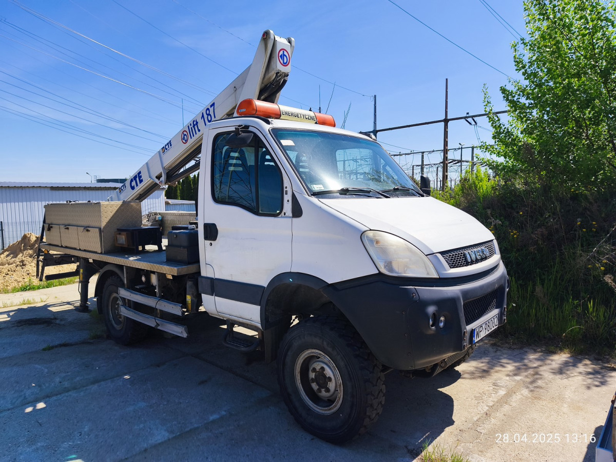 IVECO DAILY PODNOŚNIK DO PRAC KONSERWACYJNO-MONTAŻOWYCH - Itsekulkevat henkilönostimet: kuva IVECO DAILY PODNOŚNIK DO PRAC KONSERWACYJNO-MONTAŻOWYCH - Itsekulkevat henkilönostimet IVECO DAILY PODNOŚNIK DO PRAC KONSERWACYJNO-MONTAŻOWYCH - Itsekulkevat henkilönostimet: kuva IVECO DAILY PODNOŚNIK DO PRAC KONSERWACYJNO-MONTAŻOWYCH - Itsekulkevat henkilönostimet