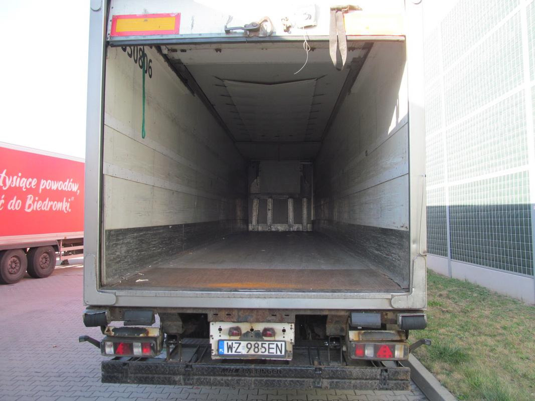 KRONE SDR 27 CHŁODNIA - Refrigeraattori puoliperävaunu: kuva KRONE SDR 27 CHŁODNIA - Refrigeraattori puoliperävaunu KRONE SDR 27 CHŁODNIA - Refrigeraattori puoliperävaunu: kuva KRONE SDR 27 CHŁODNIA - Refrigeraattori puoliperävaunu