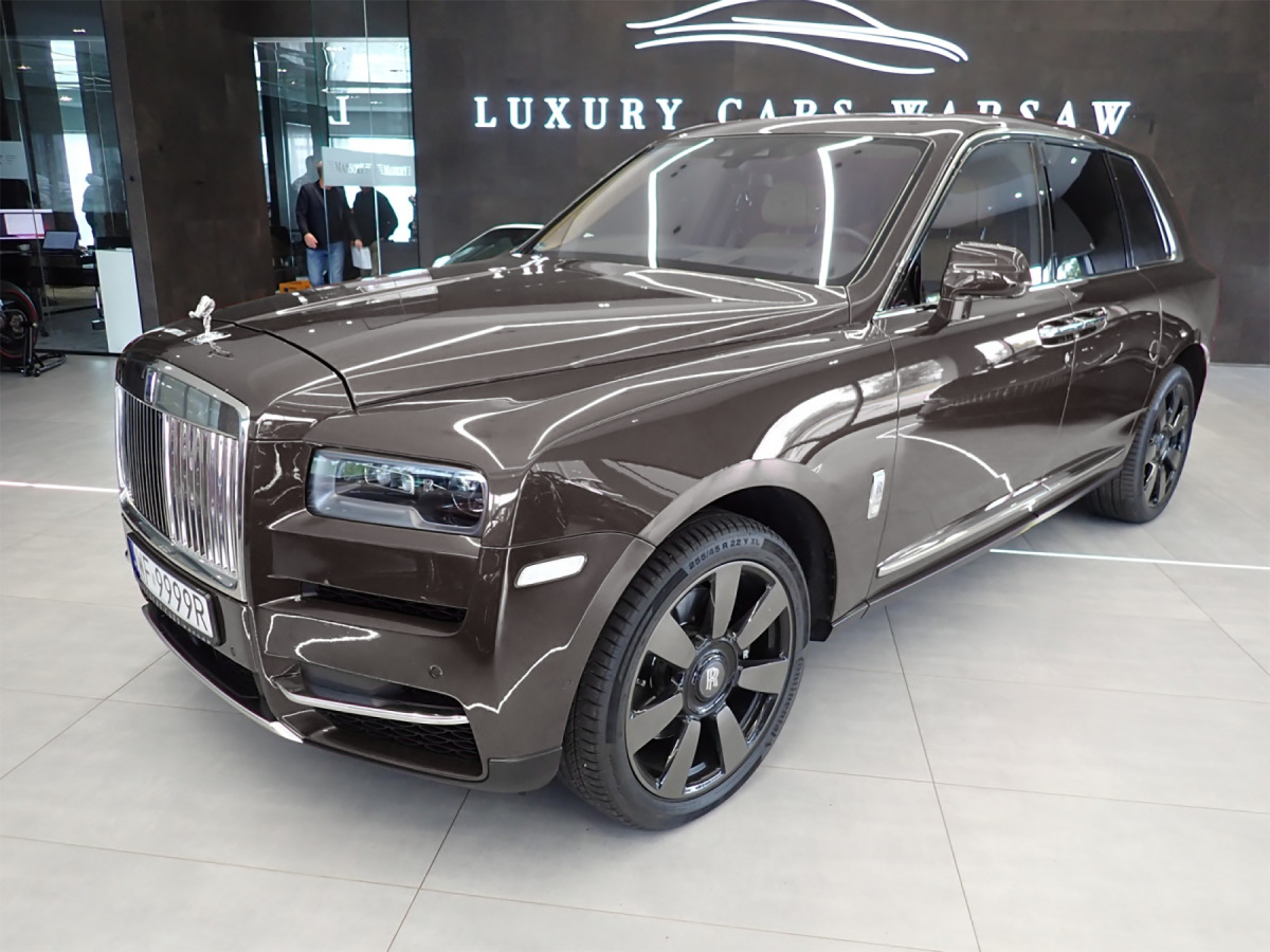 ROLLS ROYCE CULLINAN SUV - Maasturi/ Katumaasturi: kuva ROLLS ROYCE CULLINAN SUV - Maasturi/ Katumaasturi ROLLS ROYCE CULLINAN SUV - Maasturi/ Katumaasturi: kuva ROLLS ROYCE CULLINAN SUV - Maasturi/ Katumaasturi