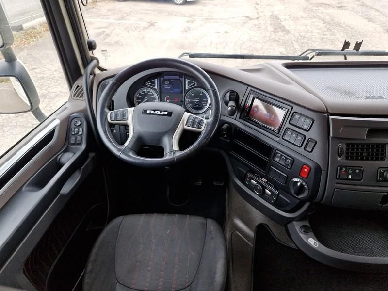 DAF XF 480 FT CIĄGNIK SIODŁOWY - Vetopöytäauto: kuva DAF XF 480 FT CIĄGNIK SIODŁOWY - Vetopöytäauto DAF XF 480 FT CIĄGNIK SIODŁOWY - Vetopöytäauto: kuva DAF XF 480 FT CIĄGNIK SIODŁOWY - Vetopöytäauto
