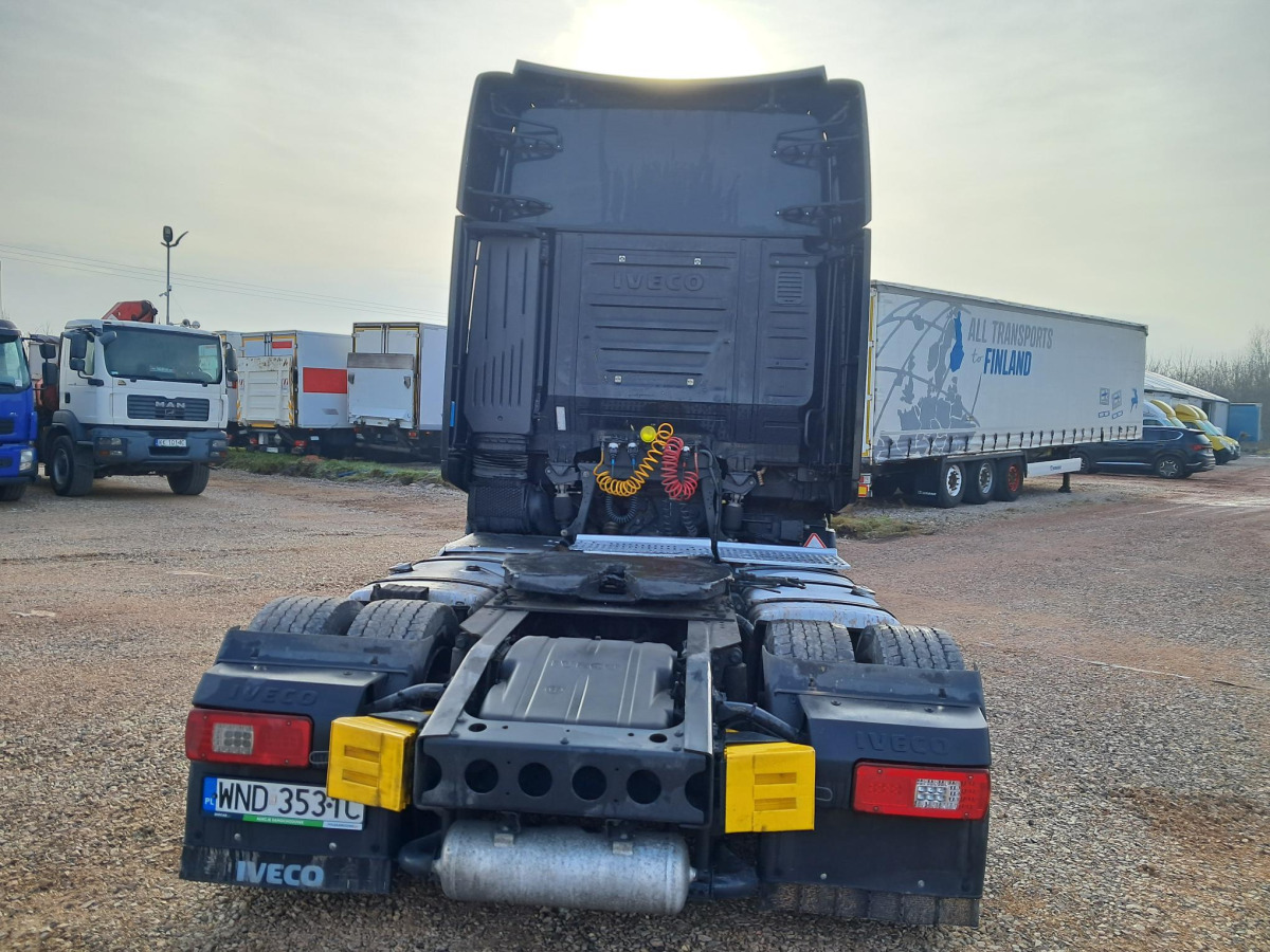 IVECO AS440ST/FP LT CIĄGNIK SIODŁOWY - Vetopöytäauto: kuva IVECO AS440ST/FP LT CIĄGNIK SIODŁOWY - Vetopöytäauto IVECO AS440ST/FP LT CIĄGNIK SIODŁOWY - Vetopöytäauto: kuva IVECO AS440ST/FP LT CIĄGNIK SIODŁOWY - Vetopöytäauto