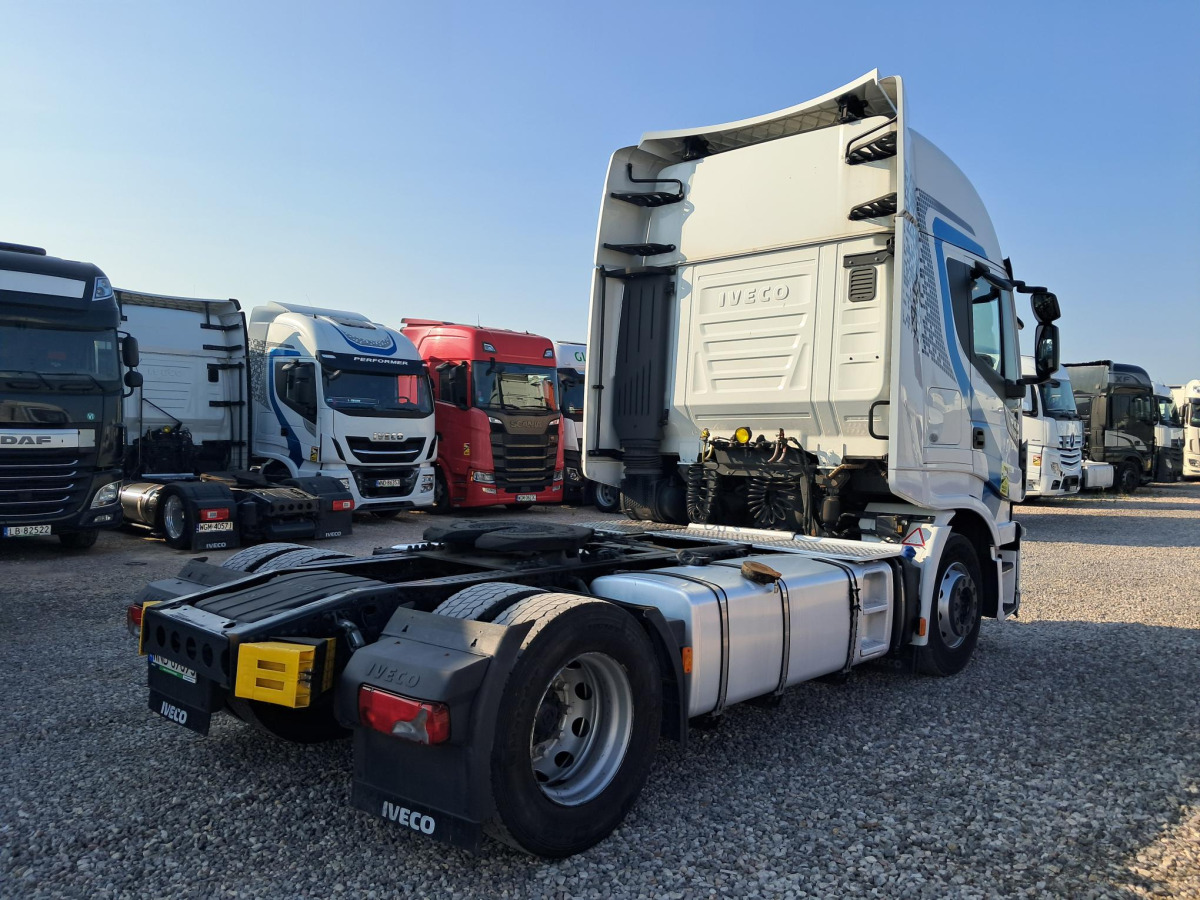 IVECO AS440ST/P CIĄGNIK SIODŁOWY - Vetopöytäauto: kuva IVECO AS440ST/P CIĄGNIK SIODŁOWY - Vetopöytäauto IVECO AS440ST/P CIĄGNIK SIODŁOWY - Vetopöytäauto: kuva IVECO AS440ST/P CIĄGNIK SIODŁOWY - Vetopöytäauto