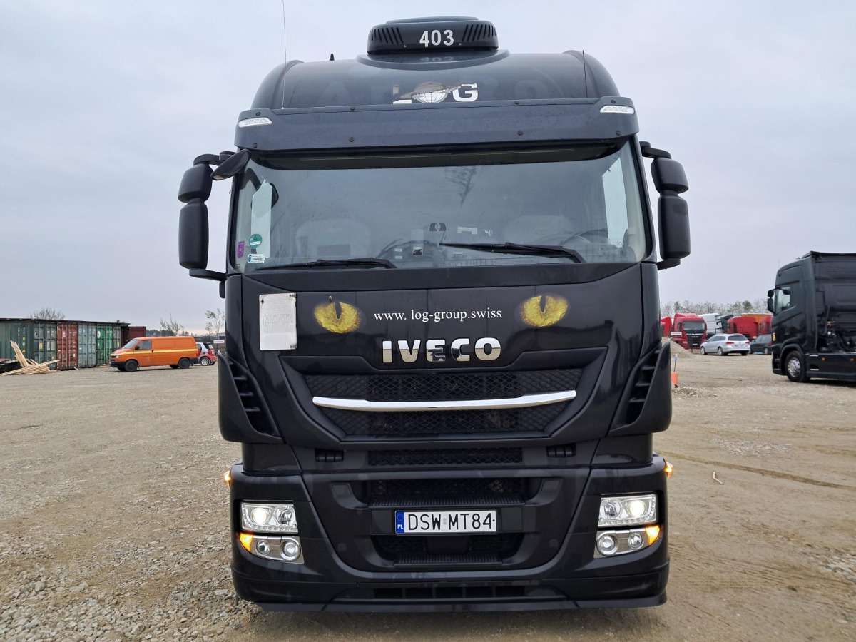 IVECO AS440T CIĄGNIK SIODŁOWY - Vetopöytäauto: kuva IVECO AS440T CIĄGNIK SIODŁOWY - Vetopöytäauto IVECO AS440T CIĄGNIK SIODŁOWY - Vetopöytäauto: kuva IVECO AS440T CIĄGNIK SIODŁOWY - Vetopöytäauto