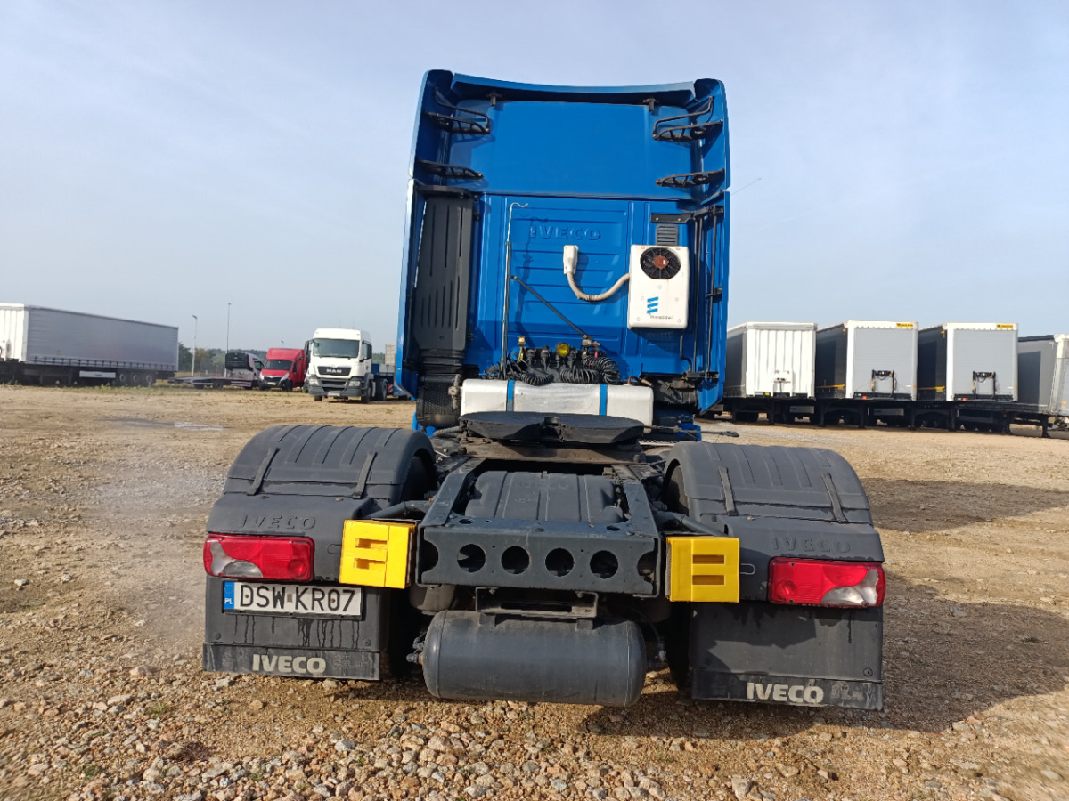 IVECO STRALIS CIĄGNIK SIODŁOWY - Vetopöytäauto: kuva IVECO STRALIS CIĄGNIK SIODŁOWY - Vetopöytäauto IVECO STRALIS CIĄGNIK SIODŁOWY - Vetopöytäauto: kuva IVECO STRALIS CIĄGNIK SIODŁOWY - Vetopöytäauto