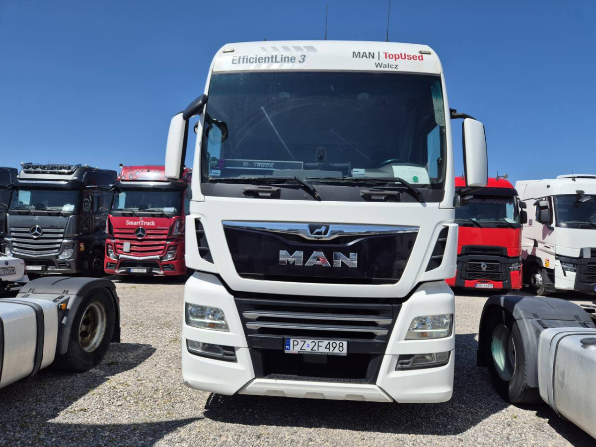 MAN TGX CIĄGNIK SIODŁOWY - Vetopöytäauto: kuva MAN TGX CIĄGNIK SIODŁOWY - Vetopöytäauto MAN TGX CIĄGNIK SIODŁOWY - Vetopöytäauto: kuva MAN TGX CIĄGNIK SIODŁOWY - Vetopöytäauto