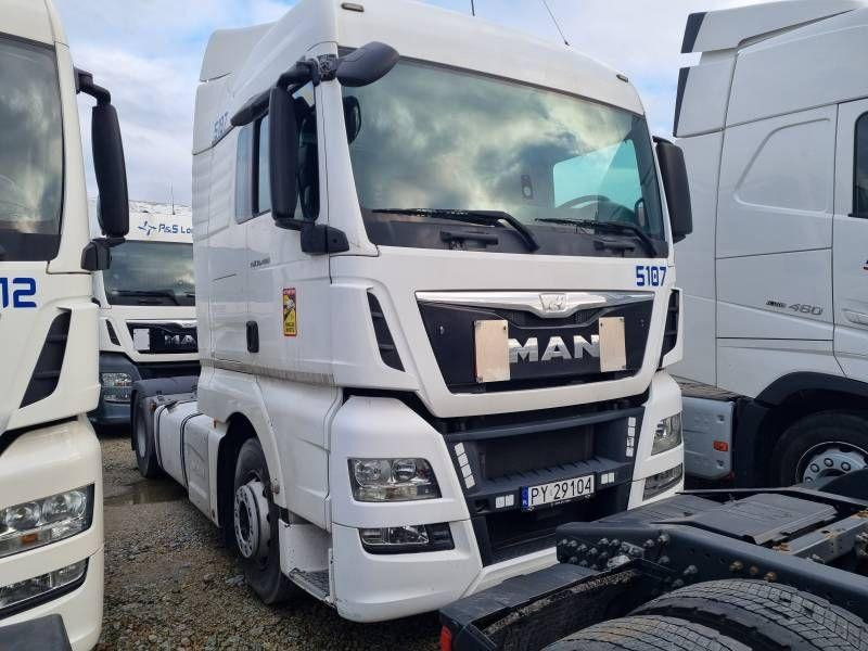 MAN TGX CIĄGNIK SIODŁOWY - Vetopöytäauto: kuva MAN TGX CIĄGNIK SIODŁOWY - Vetopöytäauto MAN TGX CIĄGNIK SIODŁOWY - Vetopöytäauto: kuva MAN TGX CIĄGNIK SIODŁOWY - Vetopöytäauto