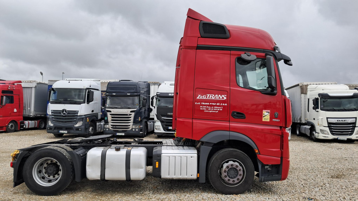 MERCEDES BENZ ACTROS CIĄGNIK SIODŁOWY - Vetopöytäauto: kuva MERCEDES BENZ ACTROS CIĄGNIK SIODŁOWY - Vetopöytäauto MERCEDES BENZ ACTROS CIĄGNIK SIODŁOWY - Vetopöytäauto: kuva MERCEDES BENZ ACTROS CIĄGNIK SIODŁOWY - Vetopöytäauto