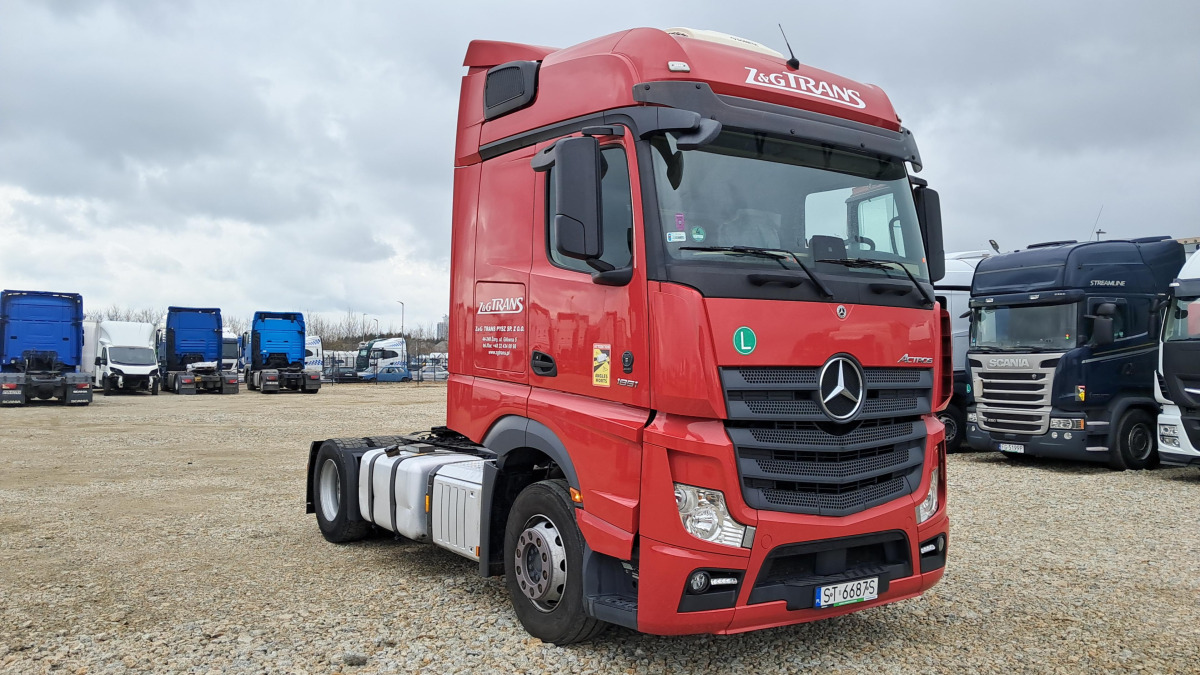 MERCEDES BENZ ACTROS CIĄGNIK SIODŁOWY - Vetopöytäauto: kuva MERCEDES BENZ ACTROS CIĄGNIK SIODŁOWY - Vetopöytäauto MERCEDES BENZ ACTROS CIĄGNIK SIODŁOWY - Vetopöytäauto: kuva MERCEDES BENZ ACTROS CIĄGNIK SIODŁOWY - Vetopöytäauto