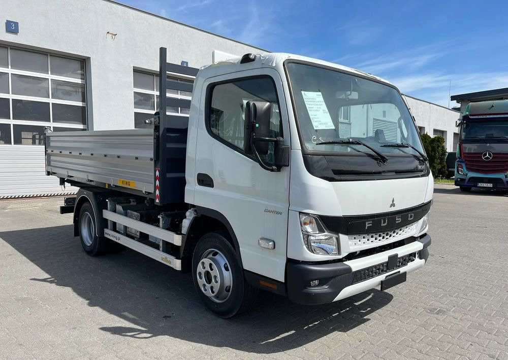 FUSO Canter 7C18 Wywrotka 3W - Kippiauto kuorma-auto: kuva FUSO Canter 7C18 Wywrotka 3W - Kippiauto kuorma-auto FUSO Canter 7C18 Wywrotka 3W - Kippiauto kuorma-auto: kuva FUSO Canter 7C18 Wywrotka 3W - Kippiauto kuorma-auto