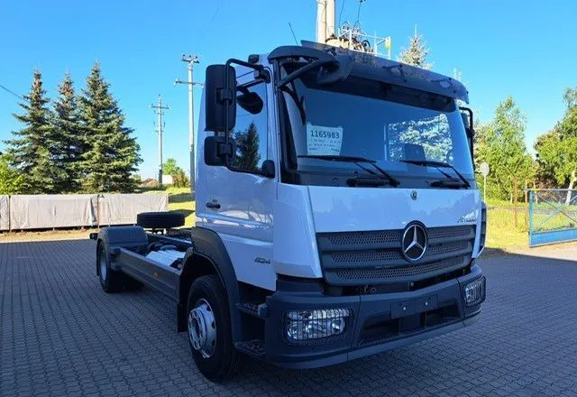 Mercedes-Benz Atego 1624 L Podwozie - Kuorma-auto alusta: kuva Mercedes-Benz Atego 1624 L Podwozie - Kuorma-auto alusta Mercedes-Benz Atego 1624 L Podwozie - Kuorma-auto alusta: kuva Mercedes-Benz Atego 1624 L Podwozie - Kuorma-auto alusta
