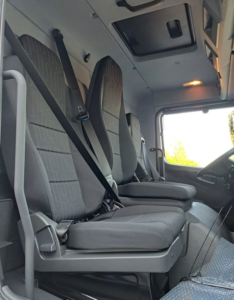 Mercedes-Benz Atego 1624 L Podwozie - Kuorma-auto alusta: kuva Mercedes-Benz Atego 1624 L Podwozie - Kuorma-auto alusta Mercedes-Benz Atego 1624 L Podwozie - Kuorma-auto alusta: kuva Mercedes-Benz Atego 1624 L Podwozie - Kuorma-auto alusta