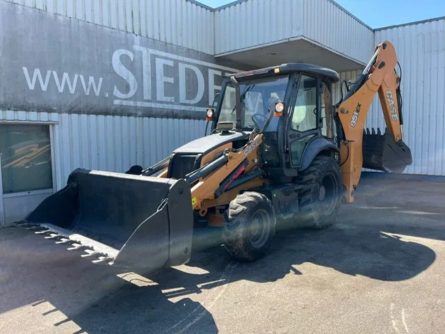 Case 851EX-SS , 4x4 , Backhoe Loader , 4 in 1 Bucket - Kaivuri-trukki: kuva Case 851EX-SS , 4x4 , Backhoe Loader , 4 in 1 Bucket - Kaivuri-trukki Case 851EX-SS , 4x4 , Backhoe Loader , 4 in 1 Bucket - Kaivuri-trukki: kuva Case 851EX-SS , 4x4 , Backhoe Loader , 4 in 1 Bucket - Kaivuri-trukki