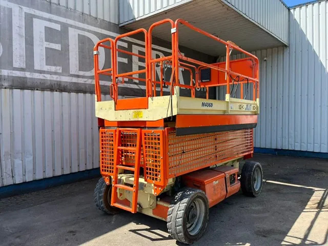 JLG M4069 , Electric Scissorlift , Missing Upper Contoller, Working NOT Tested !! - Saksilava: kuva JLG M4069 , Electric Scissorlift , Missing Upper Contoller, Working NOT Tested !! - Saksilava JLG M4069 , Electric Scissorlift , Missing Upper Contoller, Working NOT Tested !! - Saksilava: kuva JLG M4069 , Electric Scissorlift , Missing Upper Contoller, Working NOT Tested !! - Saksilava