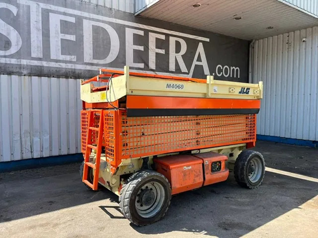JLG M4069 , Electric Scissorlift , Missing Upper Contoller, Working NOT Tested !! - Saksilava: kuva JLG M4069 , Electric Scissorlift , Missing Upper Contoller, Working NOT Tested !! - Saksilava JLG M4069 , Electric Scissorlift , Missing Upper Contoller, Working NOT Tested !! - Saksilava: kuva JLG M4069 , Electric Scissorlift , Missing Upper Contoller, Working NOT Tested !! - Saksilava