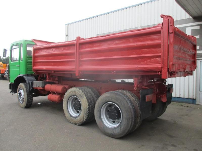 MAN 26.280 , Manual , 6x4 , 3 Way Tipper , Spring suspension - Kippiauto kuorma-auto: kuva MAN 26.280 , Manual , 6x4 , 3 Way Tipper , Spring suspension - Kippiauto kuorma-auto MAN 26.280 , Manual , 6x4 , 3 Way Tipper , Spring suspension - Kippiauto kuorma-auto: kuva MAN 26.280 , Manual , 6x4 , 3 Way Tipper , Spring suspension - Kippiauto kuorma-auto