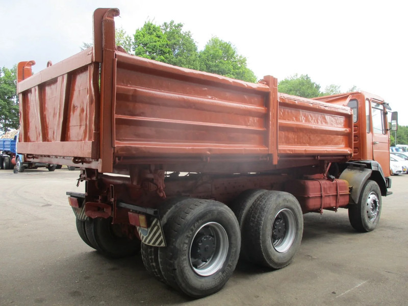 MAN 26.321 6x4 , 3 way tipper , ZF Manual , Spring suspension - Kippiauto kuorma-auto: kuva MAN 26.321 6x4 , 3 way tipper , ZF Manual , Spring suspension - Kippiauto kuorma-auto MAN 26.321 6x4 , 3 way tipper , ZF Manual , Spring suspension - Kippiauto kuorma-auto: kuva MAN 26.321 6x4 , 3 way tipper , ZF Manual , Spring suspension - Kippiauto kuorma-auto