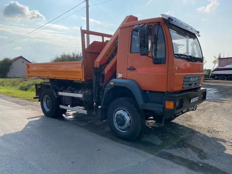 MAN LE 18-280 , 4X4 , Tipper , Palfinger PK 9501 - Kippiauto kuorma-auto, Nosturiauto: kuva MAN LE 18-280 , 4X4 , Tipper , Palfinger PK 9501 - Kippiauto kuorma-auto, Nosturiauto MAN LE 18-280 , 4X4 , Tipper , Palfinger PK 9501 - Kippiauto kuorma-auto, Nosturiauto: kuva MAN LE 18-280 , 4X4 , Tipper , Palfinger PK 9501 - Kippiauto kuorma-auto, Nosturiauto