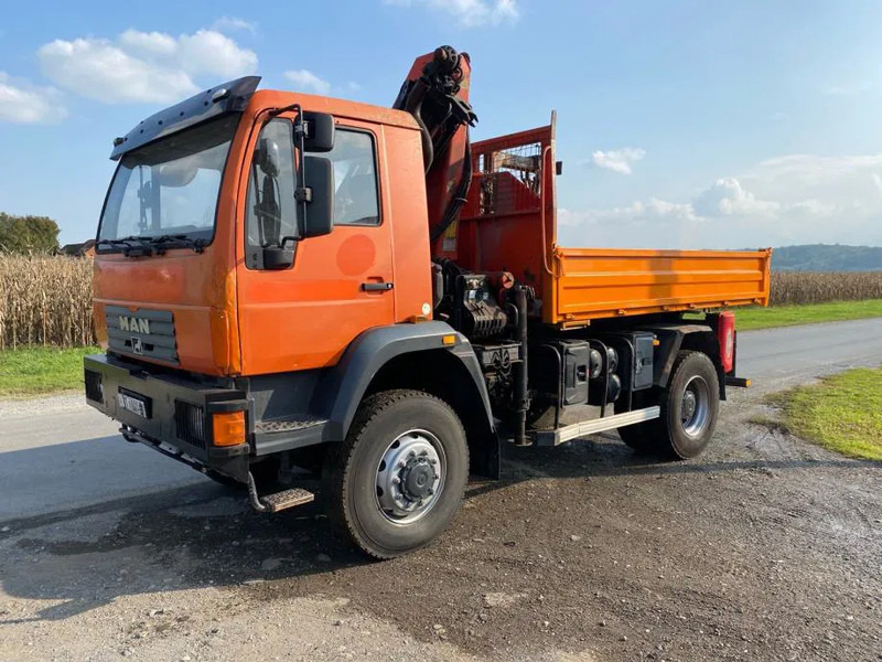MAN LE 18-280 , 4X4 , Tipper , Palfinger PK 9501 - Kippiauto kuorma-auto, Nosturiauto: kuva MAN LE 18-280 , 4X4 , Tipper , Palfinger PK 9501 - Kippiauto kuorma-auto, Nosturiauto MAN LE 18-280 , 4X4 , Tipper , Palfinger PK 9501 - Kippiauto kuorma-auto, Nosturiauto: kuva MAN LE 18-280 , 4X4 , Tipper , Palfinger PK 9501 - Kippiauto kuorma-auto, Nosturiauto