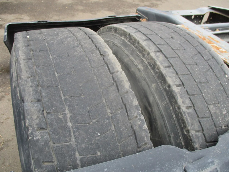 Vetopöytäauto Renault Premium 420 DCI , ZF Manual , Intarder , AIrco: kuva Vetopöytäauto Renault Premium 420 DCI , ZF Manual , Intarder , AIrco