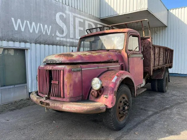 Volvo L 485 06R , Tipper , Oldtimer for restauration - Kippiauto kuorma-auto: kuva Volvo L 485 06R , Tipper , Oldtimer for restauration - Kippiauto kuorma-auto Volvo L 485 06R , Tipper , Oldtimer for restauration - Kippiauto kuorma-auto: kuva Volvo L 485 06R , Tipper , Oldtimer for restauration - Kippiauto kuorma-auto
