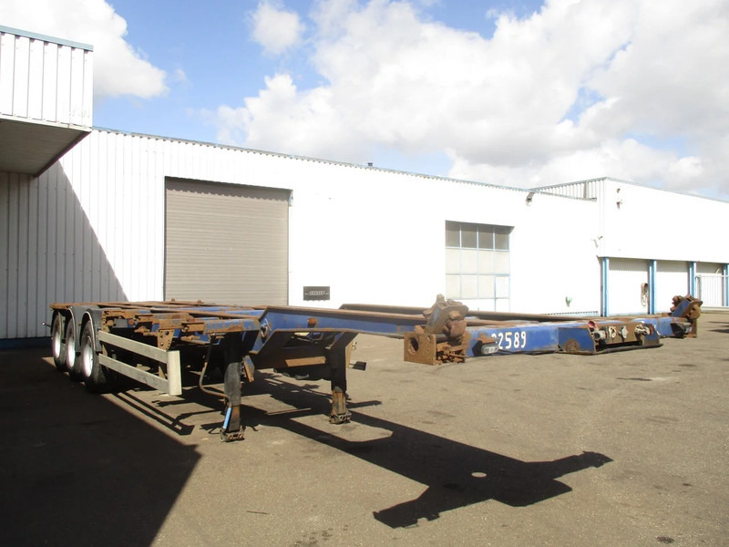 Wielton NS34P, container trailer , 3 ROR axle , Drum brakes , Air suspension - Konttialus/ Vaihtokuormatilat puoliperävaunu: kuva Wielton NS34P, container trailer , 3 ROR axle , Drum brakes , Air suspension - Konttialus/ Vaihtokuormatilat puoliperävaunu Wielton NS34P, container trailer , 3 ROR axle , Drum brakes , Air suspension - Konttialus/ Vaihtokuormatilat puoliperävaunu: kuva Wielton NS34P, container trailer , 3 ROR axle , Drum brakes , Air suspension - Konttialus/ Vaihtokuormatilat puoliperävaunu