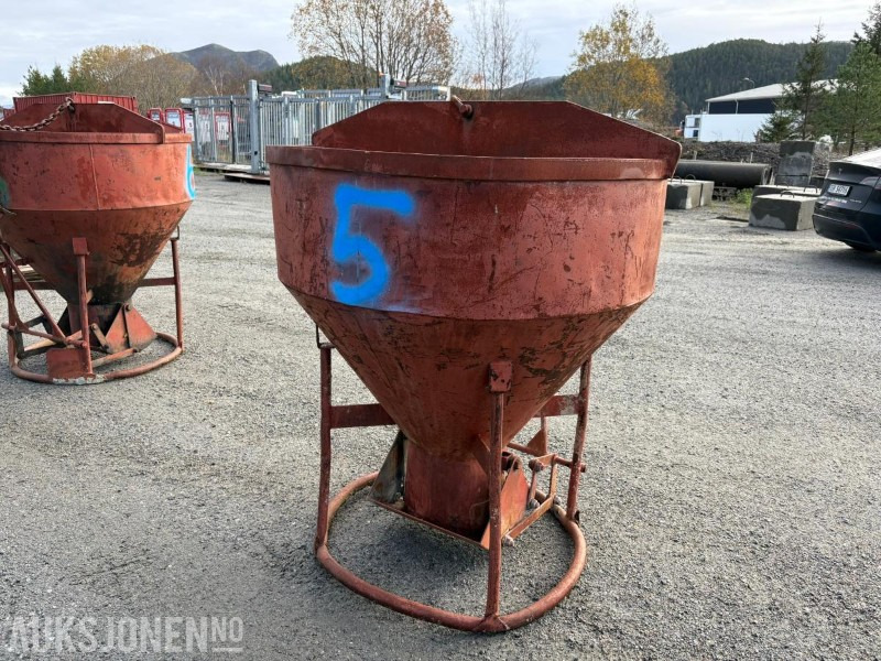 1 BETONGTOBB 750L - Rakennustarvikkeet: kuva 1 BETONGTOBB 750L - Rakennustarvikkeet 1 BETONGTOBB 750L - Rakennustarvikkeet: kuva 1 BETONGTOBB 750L - Rakennustarvikkeet