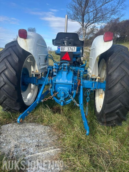 1973 Ford 3000 - mva fri - Traktori: kuva 1973 Ford 3000 - mva fri - Traktori 1973 Ford 3000 - mva fri - Traktori: kuva 1973 Ford 3000 - mva fri - Traktori