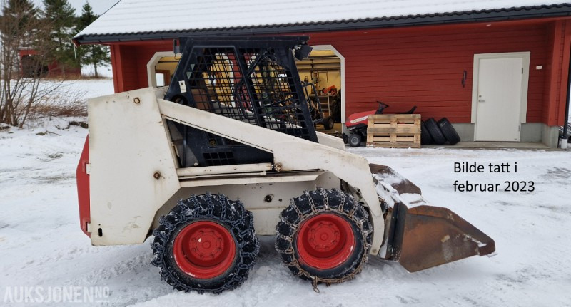 1986 Bobcat 743 kompaktlaster med mye utstyr - MVA-FRI - Liukuohjattu kuormaaja: kuva 1986 Bobcat 743 kompaktlaster med mye utstyr - MVA-FRI - Liukuohjattu kuormaaja 1986 Bobcat 743 kompaktlaster med mye utstyr - MVA-FRI - Liukuohjattu kuormaaja: kuva 1986 Bobcat 743 kompaktlaster med mye utstyr - MVA-FRI - Liukuohjattu kuormaaja