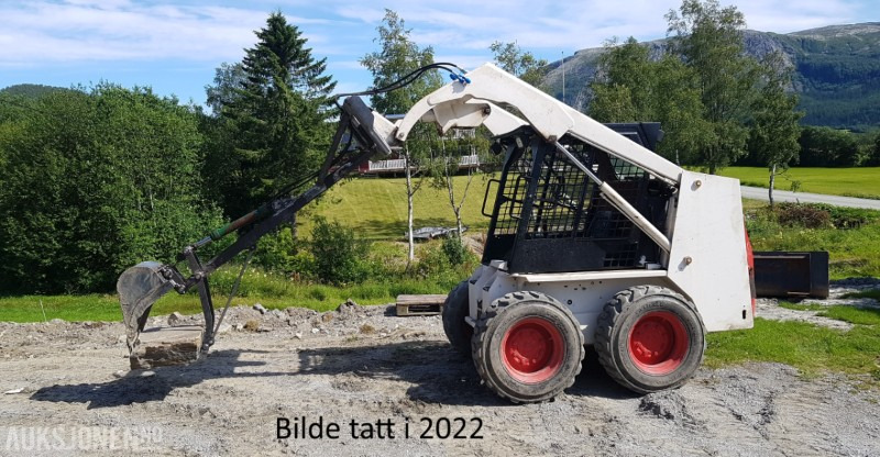 1986 Bobcat 743 kompaktlaster med mye utstyr - MVA-FRI - Liukuohjattu kuormaaja: kuva 1986 Bobcat 743 kompaktlaster med mye utstyr - MVA-FRI - Liukuohjattu kuormaaja 1986 Bobcat 743 kompaktlaster med mye utstyr - MVA-FRI - Liukuohjattu kuormaaja: kuva 1986 Bobcat 743 kompaktlaster med mye utstyr - MVA-FRI - Liukuohjattu kuormaaja