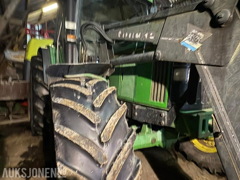 1997 John Deere 6300 med frontlaster - Traktori: kuva 1997 John Deere 6300 med frontlaster - Traktori 1997 John Deere 6300 med frontlaster - Traktori: kuva 1997 John Deere 6300 med frontlaster - Traktori