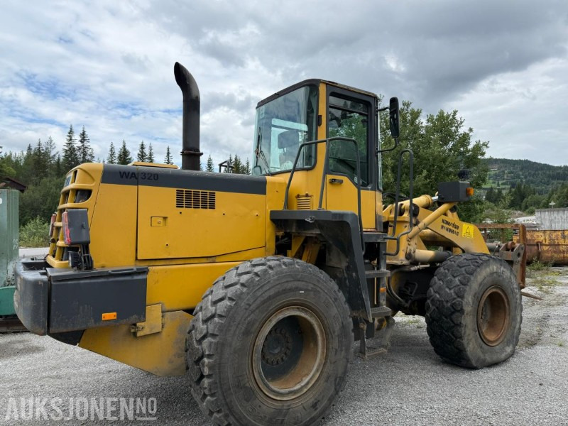 1997 Komatsu WA320-3H hjullaster - Pyöräkuormaaja: kuva 1997 Komatsu WA320-3H hjullaster - Pyöräkuormaaja 1997 Komatsu WA320-3H hjullaster - Pyöräkuormaaja: kuva 1997 Komatsu WA320-3H hjullaster - Pyöräkuormaaja
