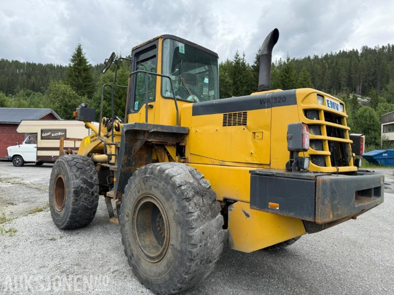 1997 Komatsu WA320-3H hjullaster - Pyöräkuormaaja: kuva 1997 Komatsu WA320-3H hjullaster - Pyöräkuormaaja 1997 Komatsu WA320-3H hjullaster - Pyöräkuormaaja: kuva 1997 Komatsu WA320-3H hjullaster - Pyöräkuormaaja