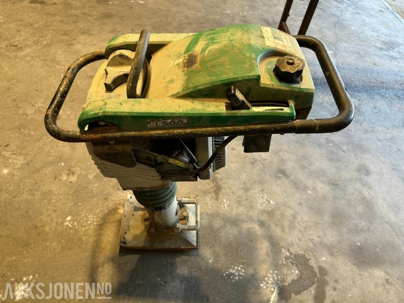 1998 Wacker Bs500 - stamper - Rakennustarvikkeet: kuva 1998 Wacker Bs500 - stamper - Rakennustarvikkeet 1998 Wacker Bs500 - stamper - Rakennustarvikkeet: kuva 1998 Wacker Bs500 - stamper - Rakennustarvikkeet