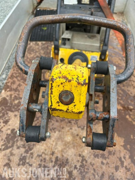 1998 Wacker Neuson DPU 6055 - Jyrä: kuva 1998 Wacker Neuson DPU 6055 - Jyrä 1998 Wacker Neuson DPU 6055 - Jyrä: kuva 1998 Wacker Neuson DPU 6055 - Jyrä
