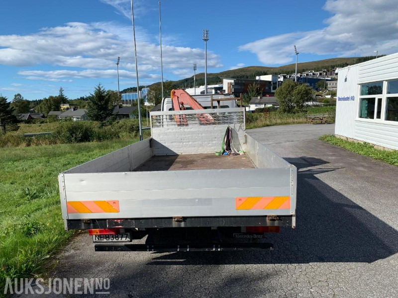 2001 Mercedes-Benz 817L/36AT - 7500 kg - Liten lastebil med kran - Lava-kuorma-auto, Nosturiauto: kuva 2001 Mercedes-Benz 817L/36AT - 7500 kg - Liten lastebil med kran - Lava-kuorma-auto, Nosturiauto 2001 Mercedes-Benz 817L/36AT - 7500 kg - Liten lastebil med kran - Lava-kuorma-auto, Nosturiauto: kuva 2001 Mercedes-Benz 817L/36AT - 7500 kg - Liten lastebil med kran - Lava-kuorma-auto, Nosturiauto