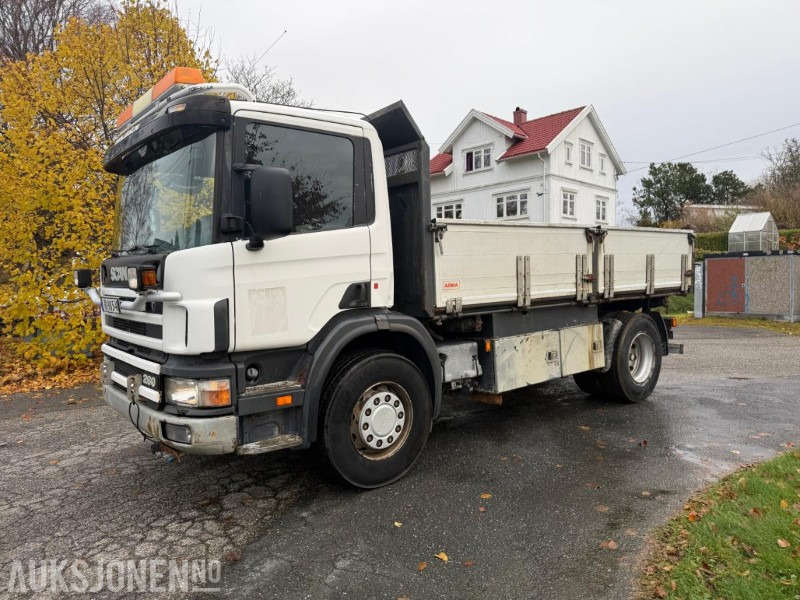 2001 Scania P94GB4X2NZ260 TIPPBIL. - Kippiauto kuorma-auto: kuva  2001 Scania P94GB4X2NZ260 TIPPBIL. - Kippiauto kuorma-auto 2001 Scania P94GB4X2NZ260 TIPPBIL. - Kippiauto kuorma-auto: kuva  2001 Scania P94GB4X2NZ260 TIPPBIL. - Kippiauto kuorma-auto