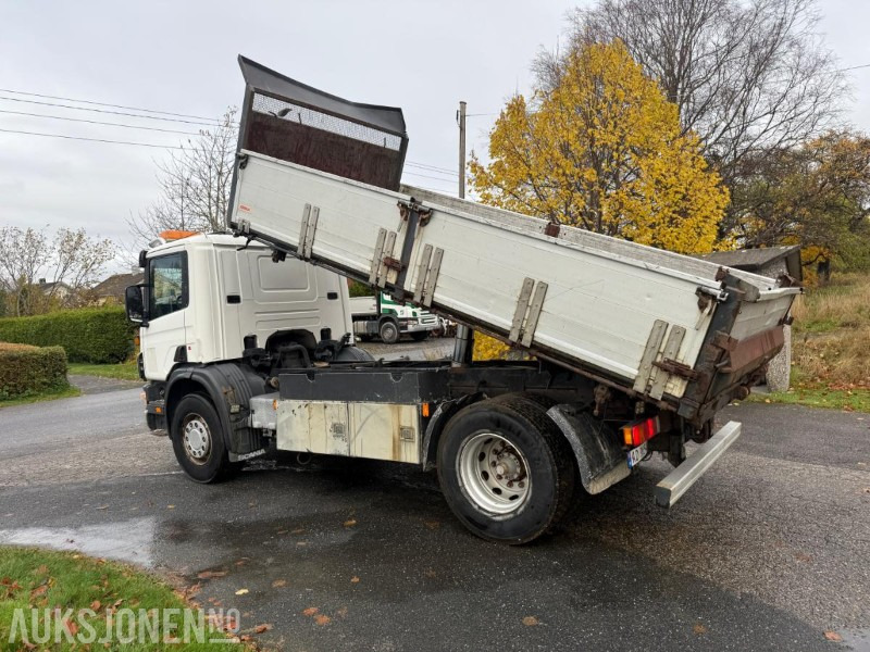 2001 Scania P94GB4X2NZ260 TIPPBIL. - Kippiauto kuorma-auto: kuva  2001 Scania P94GB4X2NZ260 TIPPBIL. - Kippiauto kuorma-auto 2001 Scania P94GB4X2NZ260 TIPPBIL. - Kippiauto kuorma-auto: kuva  2001 Scania P94GB4X2NZ260 TIPPBIL. - Kippiauto kuorma-auto