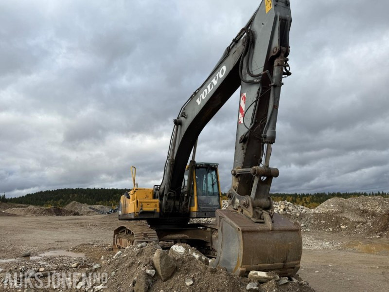 2002 Volvo EC290B - Motorhavari - 13 530 timer - Rep.objekt - Kaivuri: kuva  2002 Volvo EC290B - Motorhavari - 13 530 timer - Rep.objekt - Kaivuri 2002 Volvo EC290B - Motorhavari - 13 530 timer - Rep.objekt - Kaivuri: kuva  2002 Volvo EC290B - Motorhavari - 13 530 timer - Rep.objekt - Kaivuri