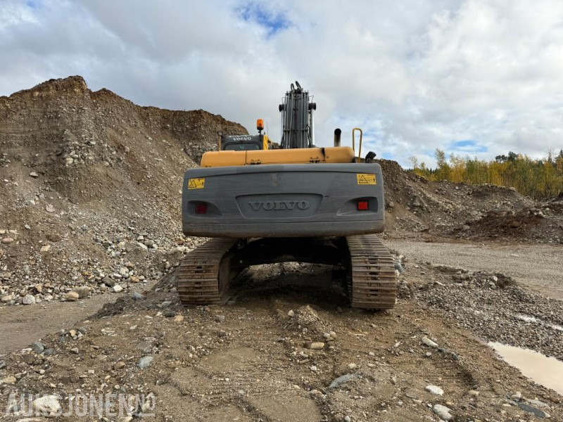 2002 Volvo EC290B - Motorhavari - 13 530 timer - Rep.objekt - Kaivuri: kuva  2002 Volvo EC290B - Motorhavari - 13 530 timer - Rep.objekt - Kaivuri 2002 Volvo EC290B - Motorhavari - 13 530 timer - Rep.objekt - Kaivuri: kuva  2002 Volvo EC290B - Motorhavari - 13 530 timer - Rep.objekt - Kaivuri