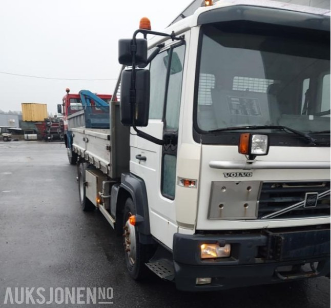 2002 Volvo FL 4x2 Tippbil Retarder, Hydraulikk, Brøyteplate - Kippiauto kuorma-auto: kuva 2002 Volvo FL 4x2 Tippbil Retarder, Hydraulikk, Brøyteplate - Kippiauto kuorma-auto 2002 Volvo FL 4x2 Tippbil Retarder, Hydraulikk, Brøyteplate - Kippiauto kuorma-auto: kuva 2002 Volvo FL 4x2 Tippbil Retarder, Hydraulikk, Brøyteplate - Kippiauto kuorma-auto