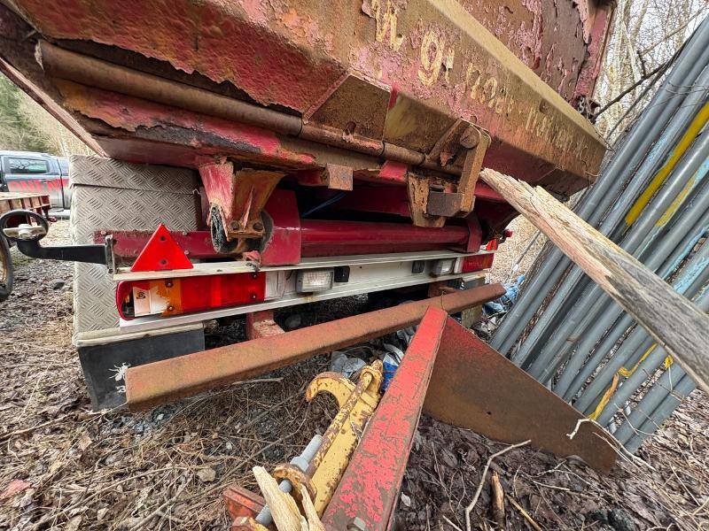 2005 Maur Bilpåbygg Trippelkjerre / tipphenger - Kippiauto perävaunu: kuva 2005 Maur Bilpåbygg Trippelkjerre / tipphenger - Kippiauto perävaunu 2005 Maur Bilpåbygg Trippelkjerre / tipphenger - Kippiauto perävaunu: kuva 2005 Maur Bilpåbygg Trippelkjerre / tipphenger - Kippiauto perävaunu