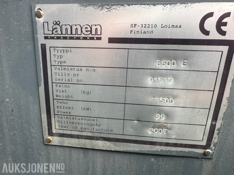 2007 8600E LÄNNEN SKINNE/VEI GRAVELASTER M/PERSONLIFT, RAMMESTYRT - JERNBANE MASKIN - Kaivuri-trukki: kuva 2007 8600E LÄNNEN SKINNE/VEI GRAVELASTER M/PERSONLIFT, RAMMESTYRT - JERNBANE MASKIN - Kaivuri-trukki 2007 8600E LÄNNEN SKINNE/VEI GRAVELASTER M/PERSONLIFT, RAMMESTYRT - JERNBANE MASKIN - Kaivuri-trukki: kuva 2007 8600E LÄNNEN SKINNE/VEI GRAVELASTER M/PERSONLIFT, RAMMESTYRT - JERNBANE MASKIN - Kaivuri-trukki