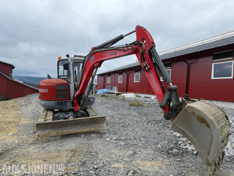 2008 Neuson 6003 - Kaivuri: kuva 2008 Neuson 6003 - Kaivuri 2008 Neuson 6003 - Kaivuri: kuva 2008 Neuson 6003 - Kaivuri