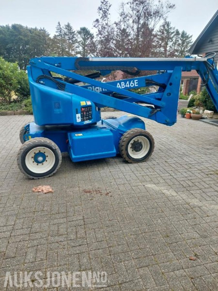 2008 UpRight AB46E bomlift med knekkarm - Arbeidshøyde 16,1 m. - Vekt: 6 700 kg - Timer: 217! - Henkilönostin: kuva 2008 UpRight AB46E bomlift med knekkarm - Arbeidshøyde 16,1 m. - Vekt: 6 700 kg - Timer: 217! - Henkilönostin 2008 UpRight AB46E bomlift med knekkarm - Arbeidshøyde 16,1 m. - Vekt: 6 700 kg - Timer: 217! - Henkilönostin: kuva 2008 UpRight AB46E bomlift med knekkarm - Arbeidshøyde 16,1 m. - Vekt: 6 700 kg - Timer: 217! - Henkilönostin