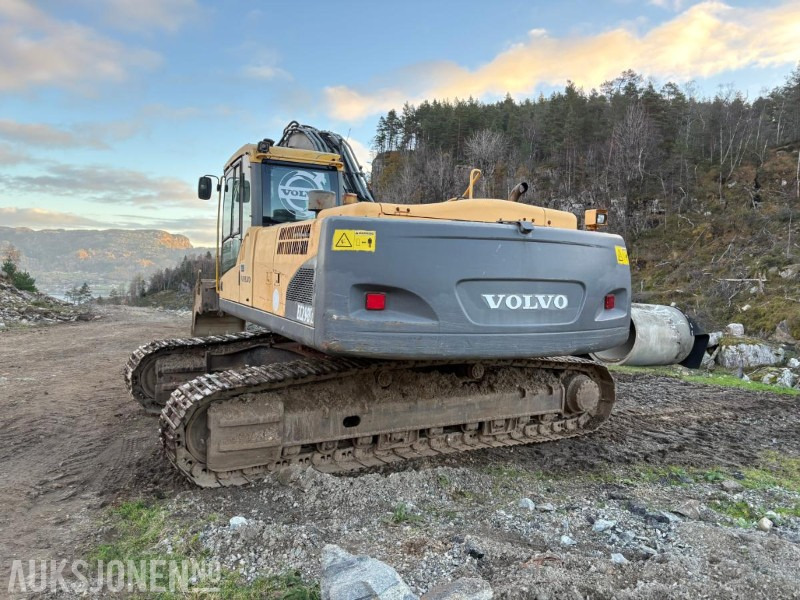 2008 Volvo EC290CL - Kaivuri: kuva  2008 Volvo EC290CL - Kaivuri 2008 Volvo EC290CL - Kaivuri: kuva  2008 Volvo EC290CL - Kaivuri