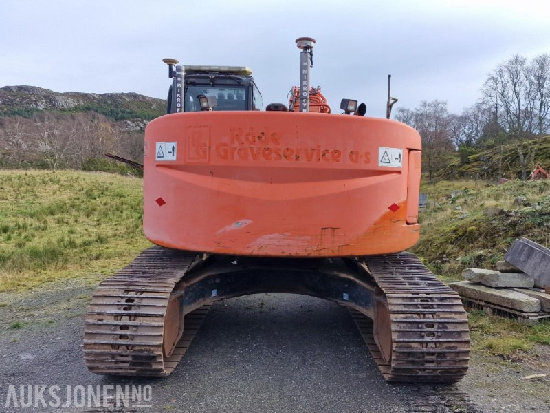2009 Hitachi ZX225USLC-3 Beltegraver m/GPS/Rototilt med klype/3 skuffer, 12800 timer - Kaivuri: kuva 2009 Hitachi ZX225USLC-3 Beltegraver m/GPS/Rototilt med klype/3 skuffer, 12800 timer - Kaivuri 2009 Hitachi ZX225USLC-3 Beltegraver m/GPS/Rototilt med klype/3 skuffer, 12800 timer - Kaivuri: kuva 2009 Hitachi ZX225USLC-3 Beltegraver m/GPS/Rototilt med klype/3 skuffer, 12800 timer - Kaivuri