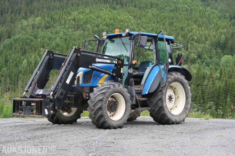 2009 New Holland T5060 Traktor / 8550 timer - Traktori: kuva 2009 New Holland T5060 Traktor / 8550 timer - Traktori 2009 New Holland T5060 Traktor / 8550 timer - Traktori: kuva 2009 New Holland T5060 Traktor / 8550 timer - Traktori