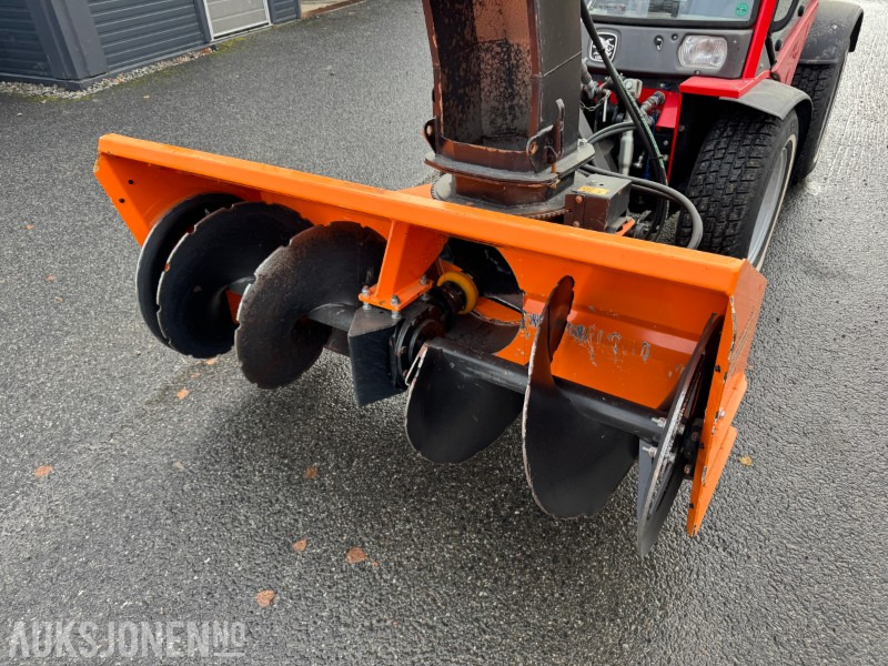 2010 Antonio Carraro Superparc 4400 HST MED SNØFRESER, KOST OG STRØKASSE - Traktori: kuva 2010 Antonio Carraro Superparc 4400 HST MED SNØFRESER, KOST OG STRØKASSE - Traktori 2010 Antonio Carraro Superparc 4400 HST MED SNØFRESER, KOST OG STRØKASSE - Traktori: kuva 2010 Antonio Carraro Superparc 4400 HST MED SNØFRESER, KOST OG STRØKASSE - Traktori