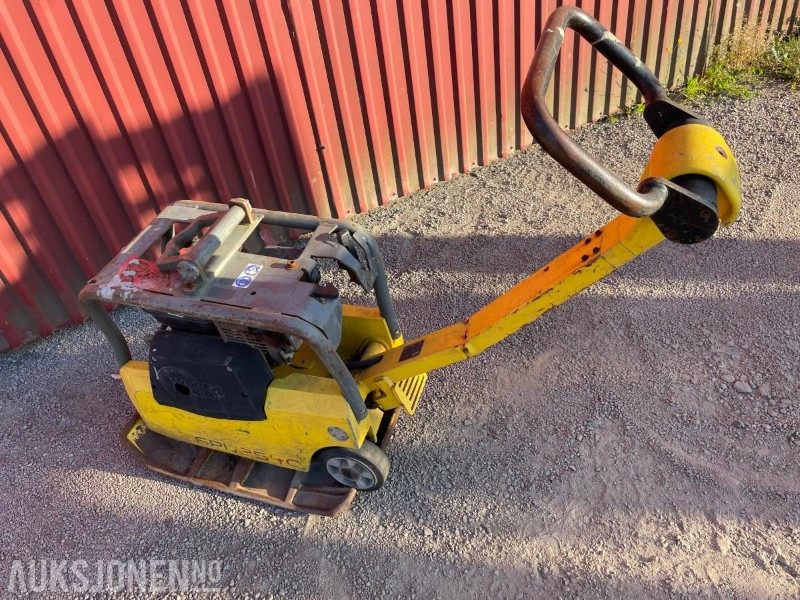 2010 Wacker Neuson 2540 vibroplate - Jyrä: kuva 2010 Wacker Neuson 2540 vibroplate - Jyrä 2010 Wacker Neuson 2540 vibroplate - Jyrä: kuva 2010 Wacker Neuson 2540 vibroplate - Jyrä